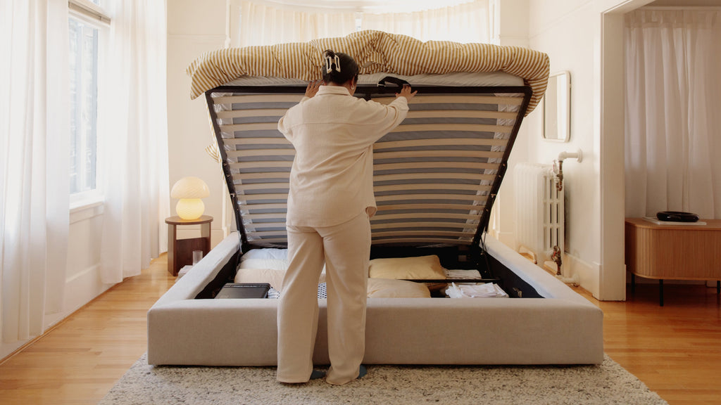 Quilt Bed With Storage, Queen, Latte