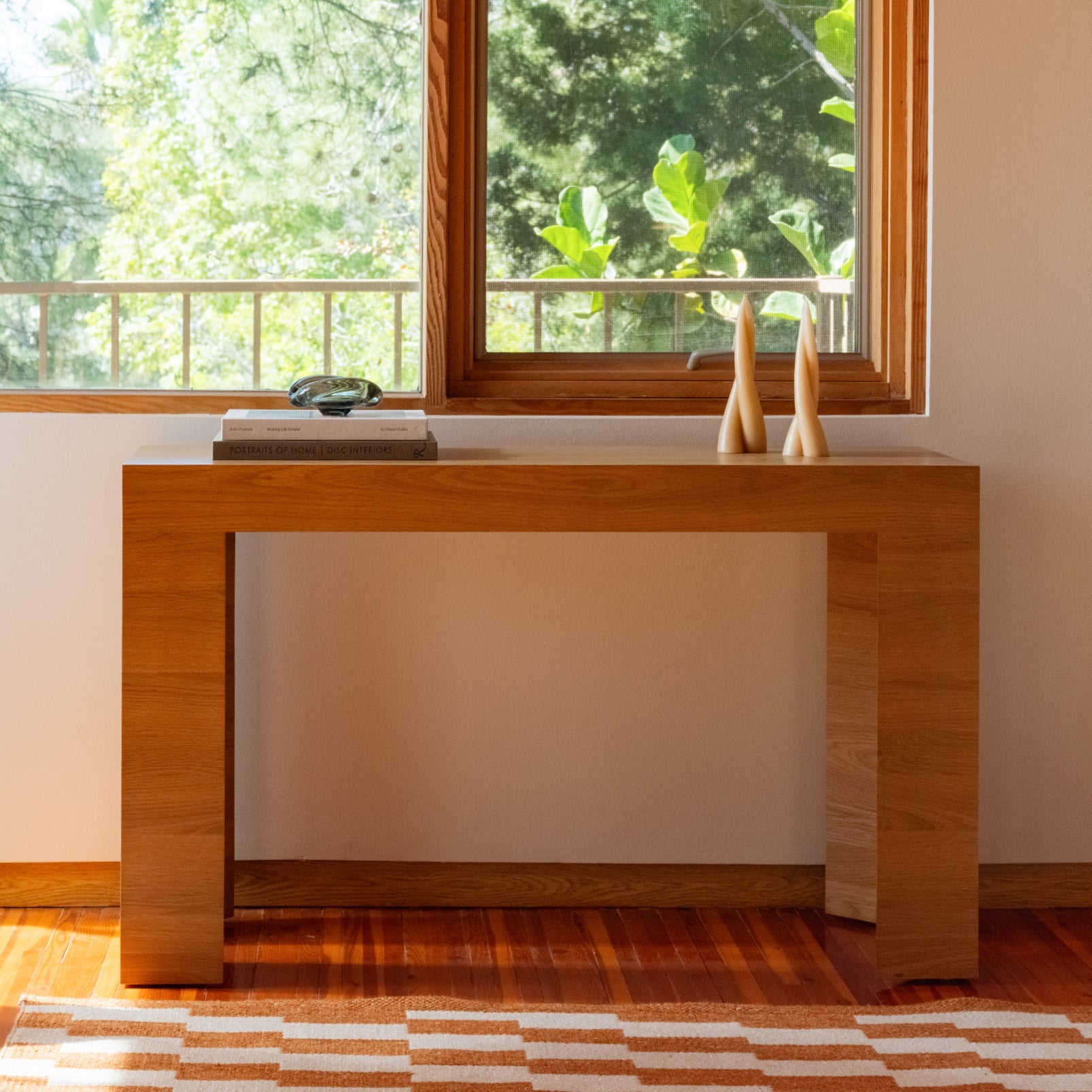 On The Block Console, Oak