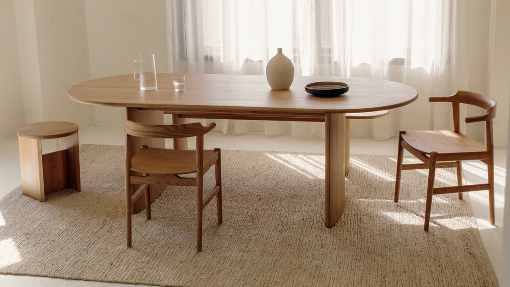 Union Dining Table, Seats 4-6 People, White Oak