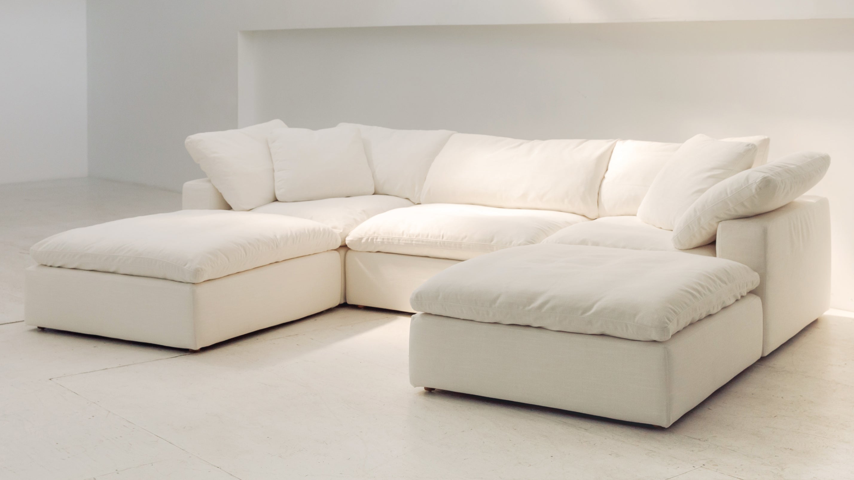Movie Night™ 5-Piece Modular U-Shaped Sectional, Large, Truffle