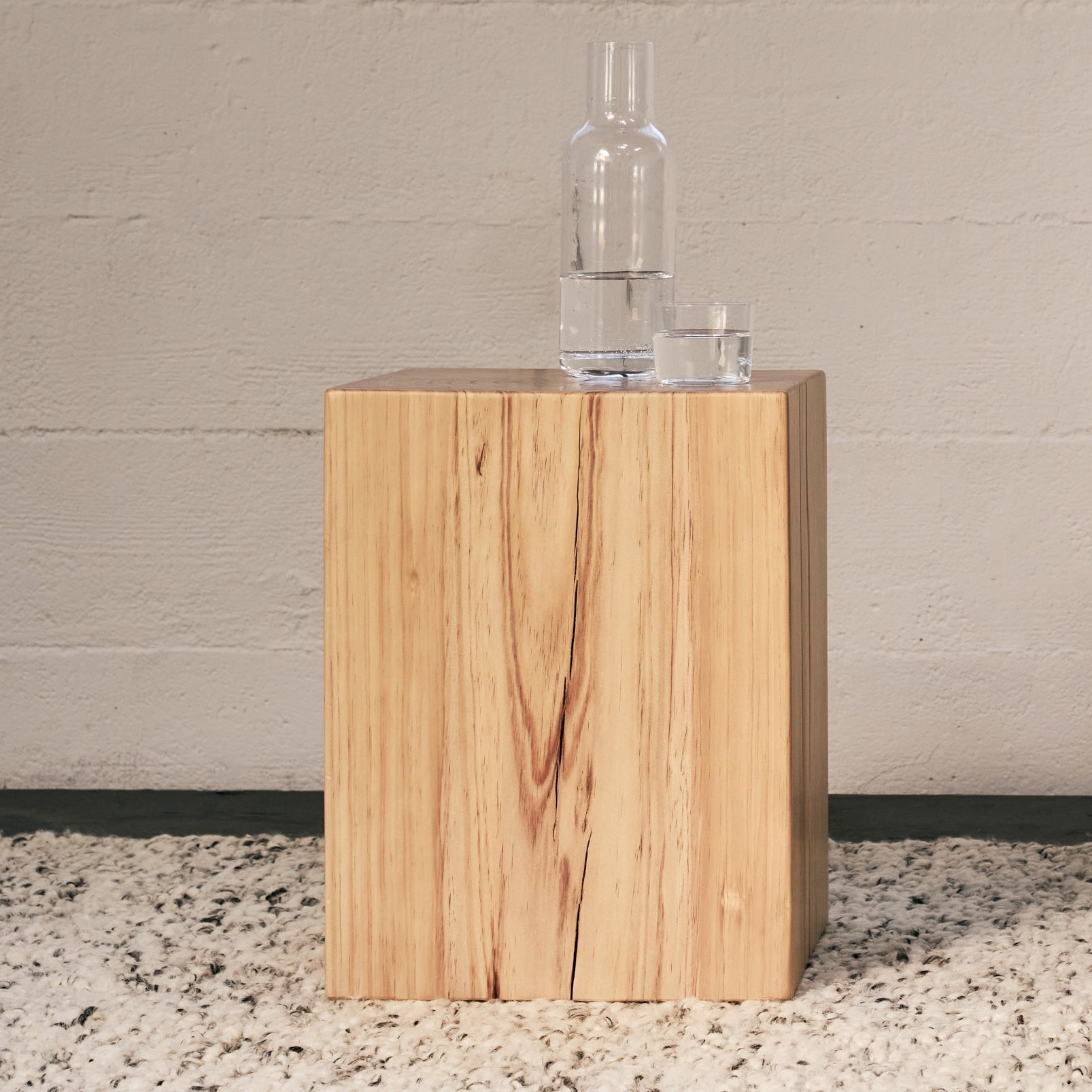 Amalfi Stool, Pine